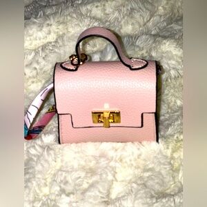 MICRO 4”PINK TINY TWILLY LEATHER HANDBAG - KEY / BAG CHAIN. GOLD LOCK CLOSURE.